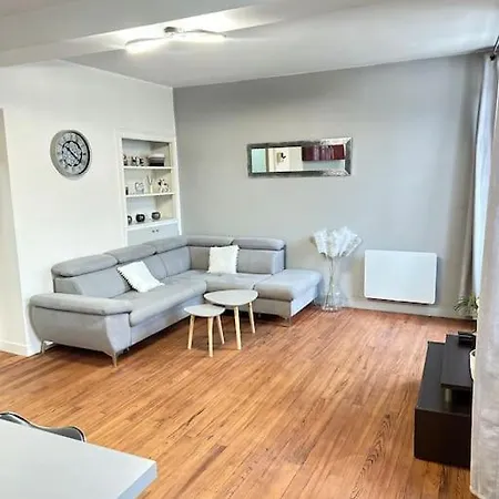 Au Centre Apartment *